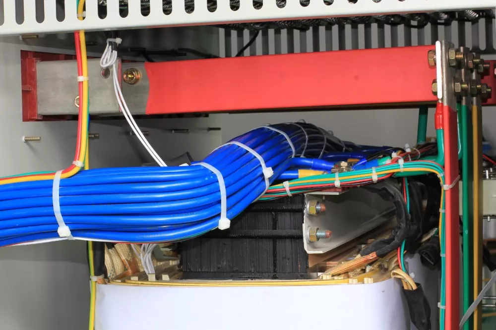 3 Phase 200KVA SCR Static AVR