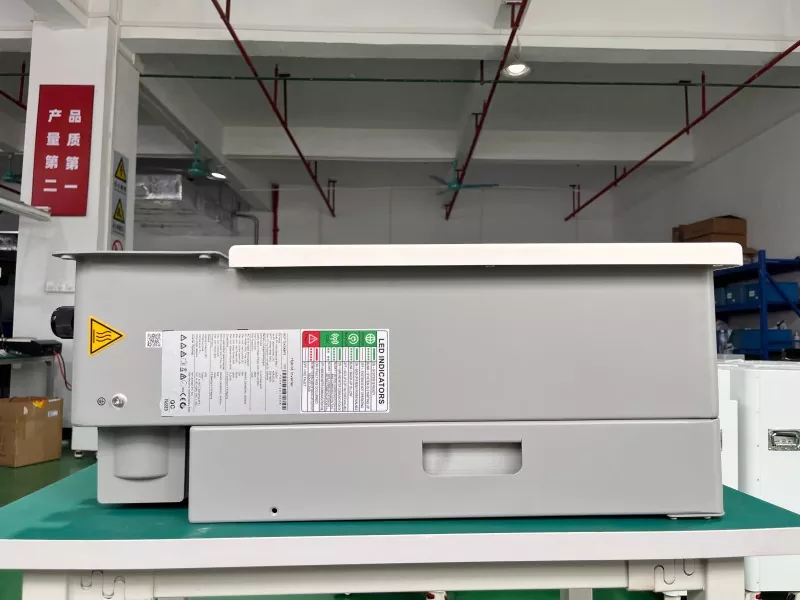 3 Phase 10KW Hybrid PV Inverter